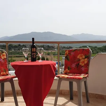 Couette-café Hotel Horizont Sarande *
